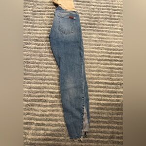 Seven for All Mankind Maternity Jeans Size 25 NWOT